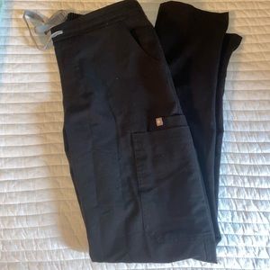 Xs black fig scrub bottoms